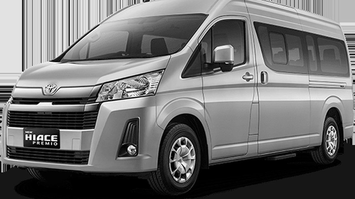 Toyota Hiace Premio dengan layanan driver untuk tur Lombok bersama rombongan