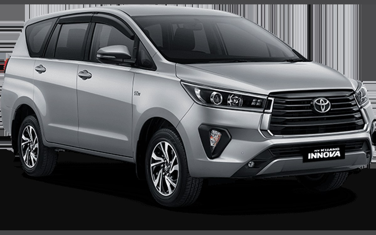 Toyota Innova Reborn di jalan