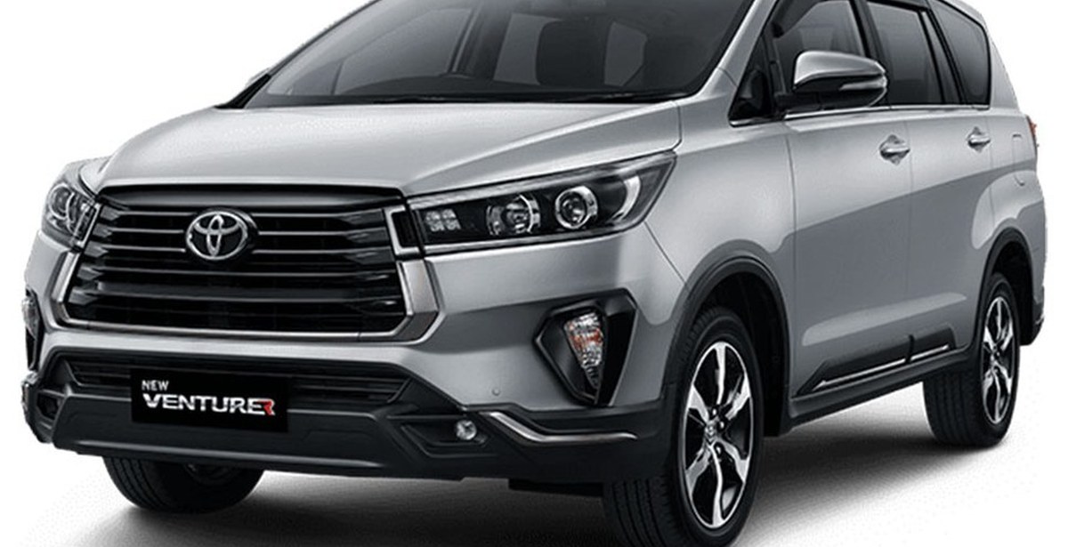 Toyota Kijang Venturer dengan layanan driver